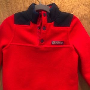 Vineyard vines fleece